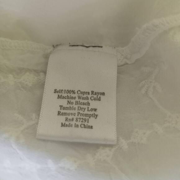 JOHNNY WAS White Embroidered Tunic Top SZ M Eyelet Short Sleeve Trapeze Dress - Picture 6 of 7